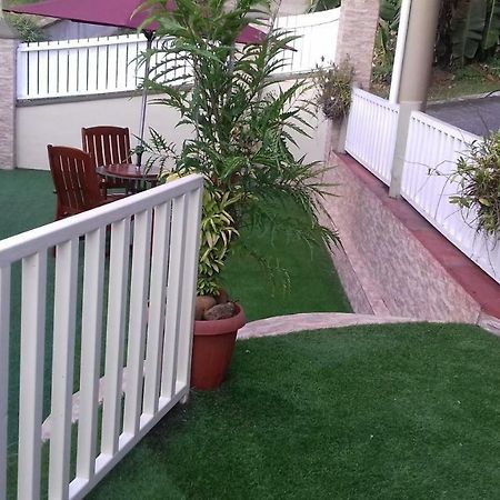 Shay Lyah Self Catering Apartamento Victoria Exterior foto